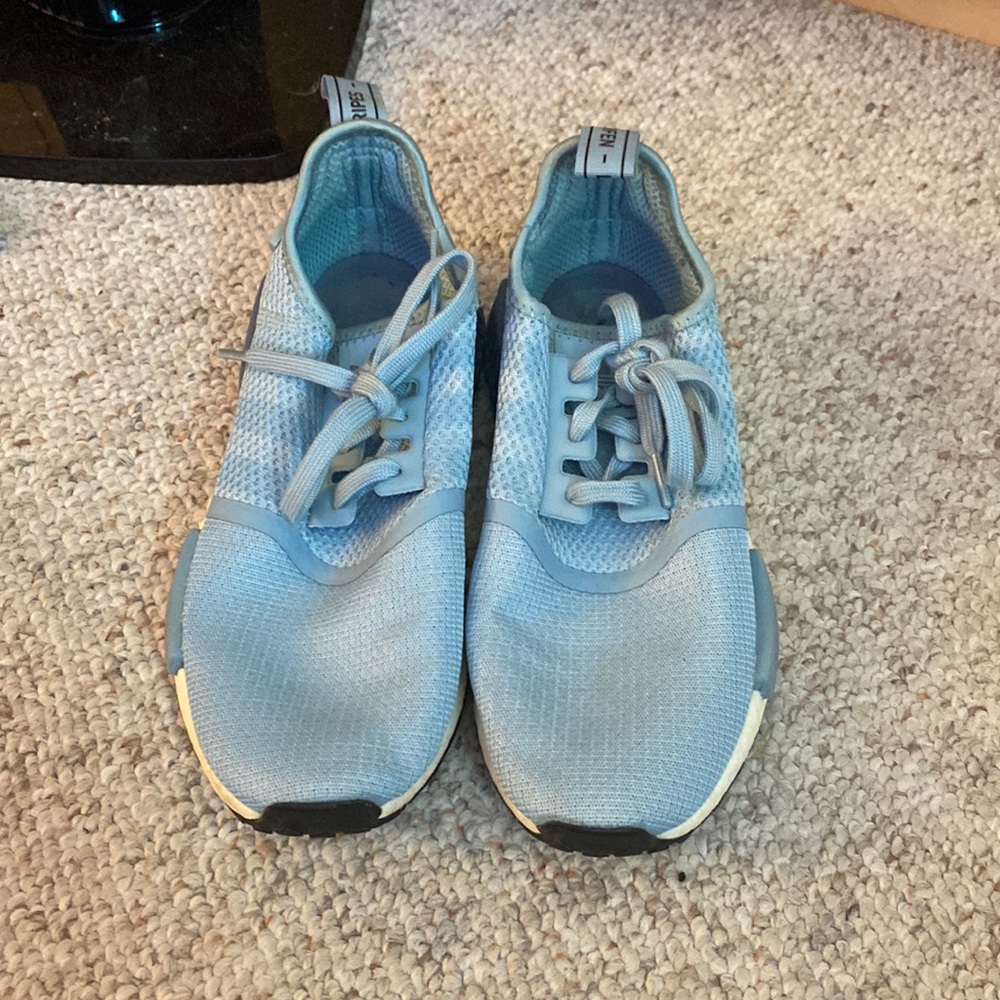 ADIDAS R1 sneakers
